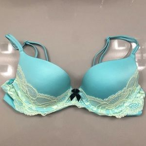 Victoria’s Secret Very Sexy Push-up Bra